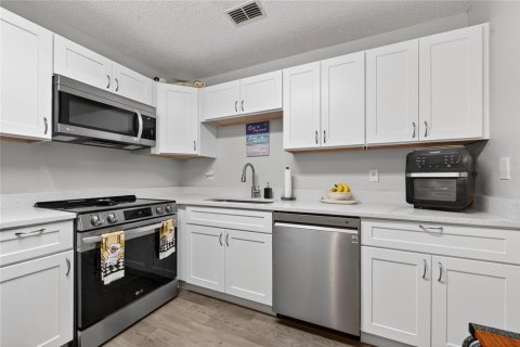 Copropriété à vendre à South Daytona, Floride: 2 chambres, 80.27 m2 № 2215745 - photo 3