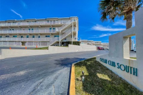 Copropriété à louer à New Smyrna Beach, Floride: 2 chambres, 82.59 m2 № 1301079 - photo 1