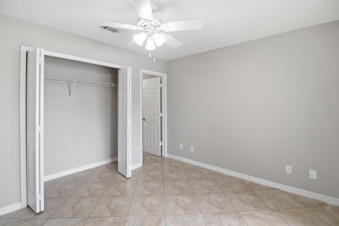 Appartement à louer à St. Lucie, Floride: 2 chambres, 92.9 m2 № 2254355 - photo 11