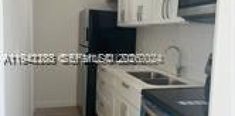 Casa en Hollywood, Florida 2 dormitorios № 1999811