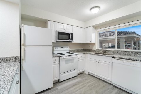 Copropriété à vendre à Punta Gorda, Floride: 2 chambres, 94.48 m2 № 1534779 - photo 5