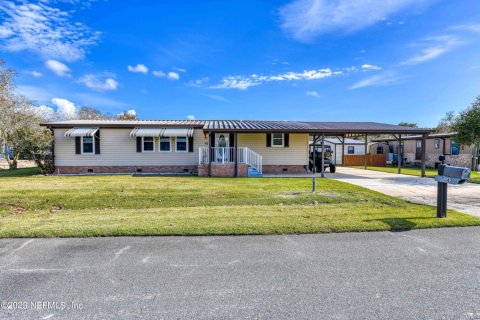 House in Welaka, Florida 3 bedrooms, 176.14 sq.m. № 885609 - photo 1