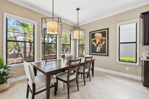 Villa ou maison à vendre à Tampa, Floride: 4 chambres, 358.97 m2 № 2217779 - photo 14