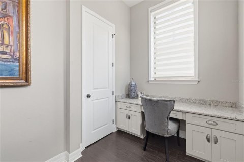 Villa ou maison à vendre à Tampa, Floride: 4 chambres, 358.97 m2 № 2217779 - photo 30