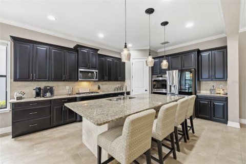 Villa ou maison à vendre à Tampa, Floride: 4 chambres, 358.97 m2 № 2217779 - photo 11