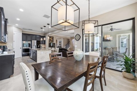Villa ou maison à vendre à Tampa, Floride: 4 chambres, 358.97 m2 № 2217779 - photo 15