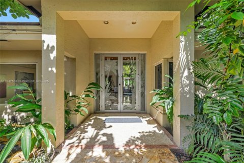 Купить виллу или дом в Бока-Ратон, Флорида 5 спален, 620.59м2, № 1855071 - фото 3