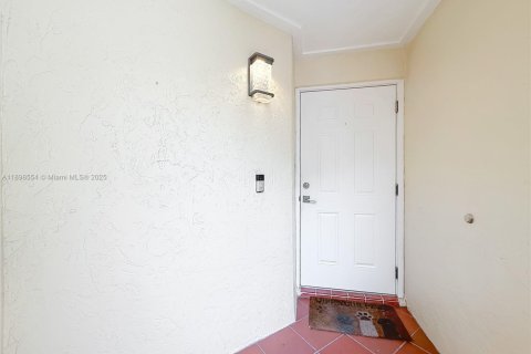 Adosado en venta en Weston, Florida, 2 dormitorios, 94.57 m2 № 1950696 - foto 4