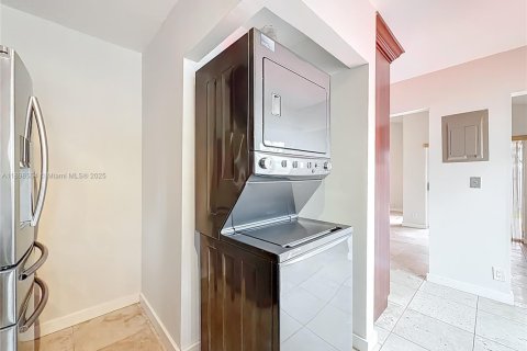 Adosado en venta en Weston, Florida, 2 dormitorios, 94.57 m2 № 1950696 - foto 24