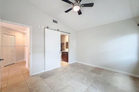Adosado en venta en Weston, Florida, 2 dormitorios, 94.57 m2 № 1950696 - foto 29