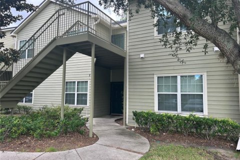 Condo in Orlando, Florida, 2 bedrooms  № 2233432