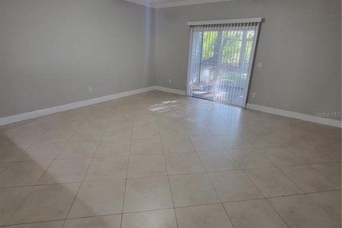 Condo in Orlando, Florida, 2 bedrooms № 2233432 - photo 7
