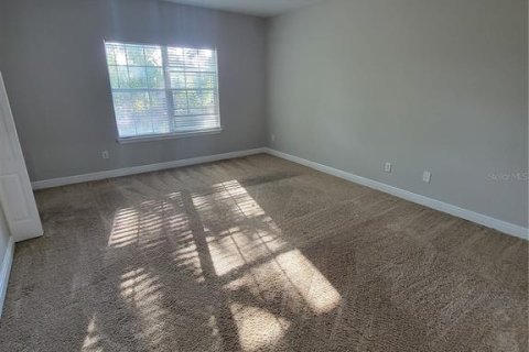 Condo in Orlando, Florida, 2 bedrooms № 2233432 - photo 9