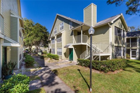 Condo in Orlando, Florida, 2 bedrooms № 2233432 - photo 28