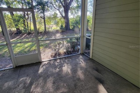 Condo in Orlando, Florida, 2 bedrooms № 2233432 - photo 22
