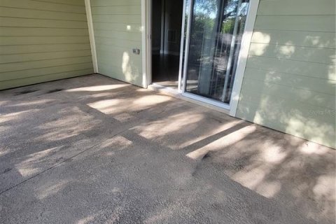 Condo in Orlando, Florida, 2 bedrooms № 2233432 - photo 23