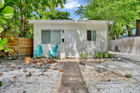 Villa ou maison à Miami, Floride 4 chambres, 122.63 m2 № 2055541