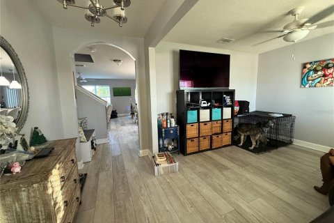 House in Kissimmee, Florida 5 bedrooms, 248.42 sq.m. № 2228039 - photo 20