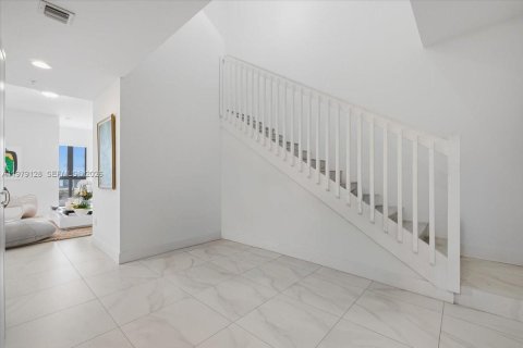 Купить кондоминиум в Майами, Флорида 2 спальни, 202.71м2, № 2045934 - фото 8