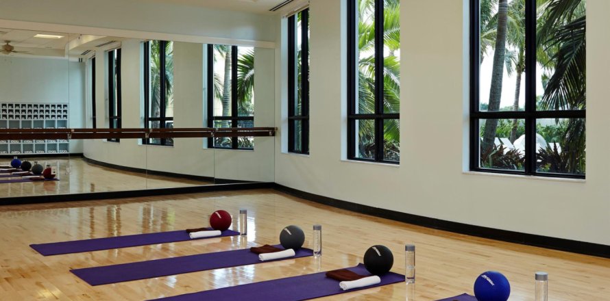 Casa en West Palm Beach, Florida 4 dormitorios, 354.79 m2 № 654485