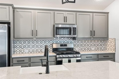 Casa en venta en The Villages, Florida, 3 dormitorios, 176.61 m2 № 2226495 - foto 20