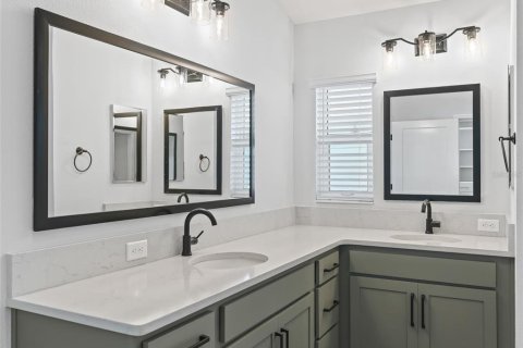 Casa en venta en The Villages, Florida, 3 dormitorios, 176.61 m2 № 2226495 - foto 30