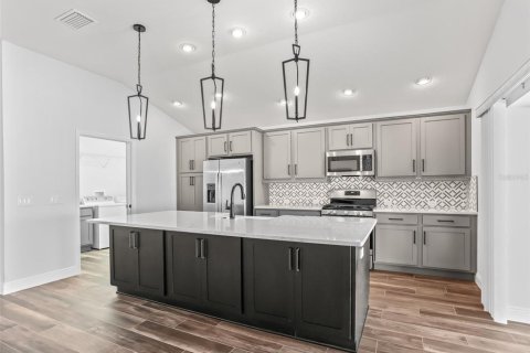 Casa en venta en The Villages, Florida, 3 dormitorios, 176.61 m2 № 2226495 - foto 17