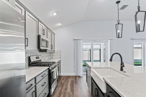 Casa en venta en The Villages, Florida, 3 dormitorios, 176.61 m2 № 2226495 - foto 21