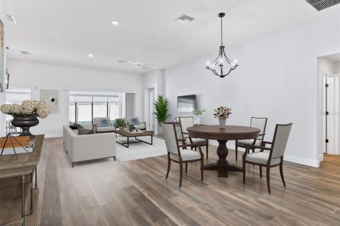 Casa en venta en The Villages, Florida, 3 dormitorios, 176.61 m2 № 2226495 - foto 7