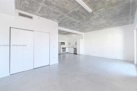 Copropriété à vendre à Miami, Floride: 1 chambre, 63.64 m2 № 1998999 - photo 8