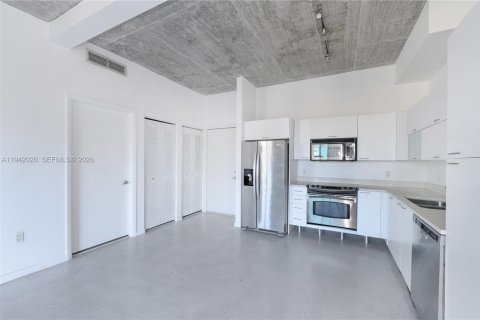 Copropriété à vendre à Miami, Floride: 1 chambre, 63.64 m2 № 1998999 - photo 4