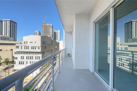 Copropriété à vendre à Miami, Floride: 1 chambre, 63.64 m2 № 1998999 - photo 11