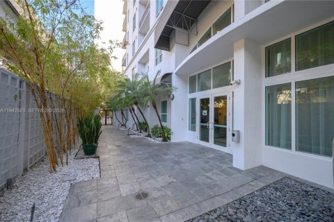 Copropriété à vendre à Miami, Floride: 1 chambre, 63.64 m2 № 1998999 - photo 22