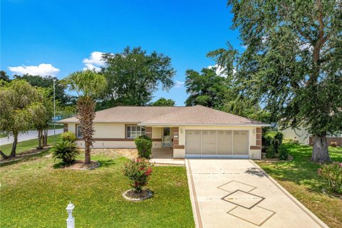 Villa ou maison à Ocala, Floride 3 chambres, 128.58 m2 № 2204759