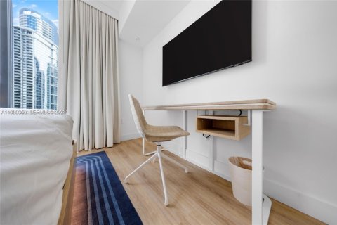 Купить кондоминиум в Майами, Флорида 2 спальни, № 2051660 - фото 14