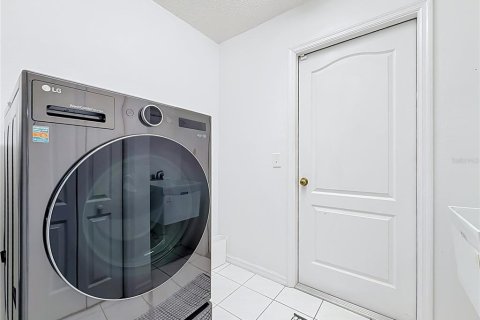 Casa en venta en Homosassa, Florida, 3 dormitorios, 165.46 m2 № 2413607 - foto 25