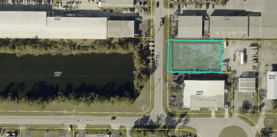 Terreno en Cape Coral, Florida № 1802195
