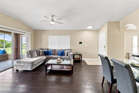 House in Wesley Chapel, Florida 3 bedrooms, 123.84 sq.m. № 2341874 - photo 7