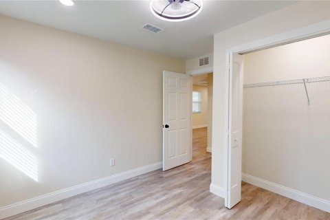 House in Daytona Beach, Florida 2 bedrooms, 69.49 sq.m. № 1908547 - photo 19