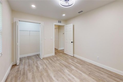 House in Daytona Beach, Florida 2 bedrooms, 69.49 sq.m. № 1908547 - photo 26