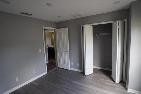 Villa ou maison à vendre à North Port, Floride: 3 chambres, 116.69 m2 № 2096667 - photo 8