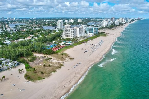 Terreno en venta en Fort Lauderdale, Florida № 1867683 - foto 6