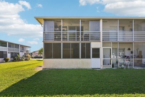 Condo in West Palm Beach, Florida, 1 bedroom  № 1970249 - photo 23