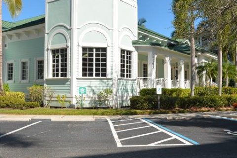 Copropriété à louer à Port Charlotte, Floride: 3 chambres, 170.1 m2 № 811604 - photo 5