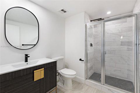 Copropriété à louer à Miami, Floride: 2 chambres, 112.88 m2 № 2417113 - photo 11