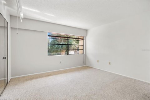 Touwnhouse à vendre à Seminole, Floride: 2 chambres, 94.3 m2 № 1597354 - photo 18