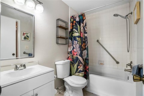 Touwnhouse à vendre à Seminole, Floride: 2 chambres, 94.3 m2 № 1597354 - photo 19