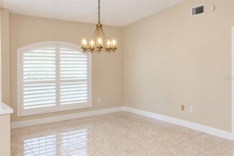 Villa ou maison à louer à Lakeland, Floride: 3 chambres, 194.63 m2 № 2390884 - photo 9