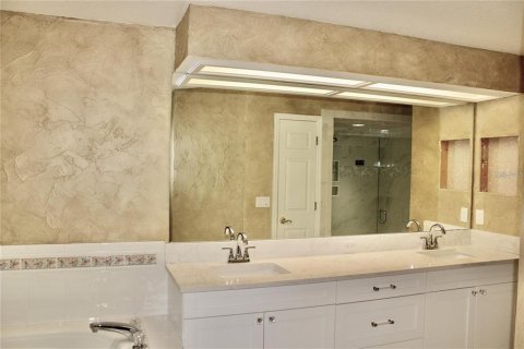Villa ou maison à louer à Lakeland, Floride: 3 chambres, 194.63 m2 № 2390884 - photo 14