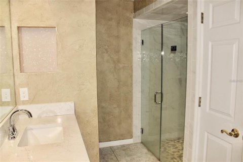 Villa ou maison à louer à Lakeland, Floride: 3 chambres, 194.63 m2 № 2390884 - photo 15